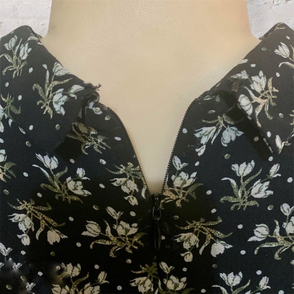 UNIQLO Floral Print Babydoll Tunic Dress - Picture 7 of 7